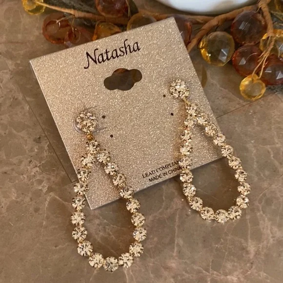 Tear drop rhinestone earrings🤩 - Picture 1 of 6